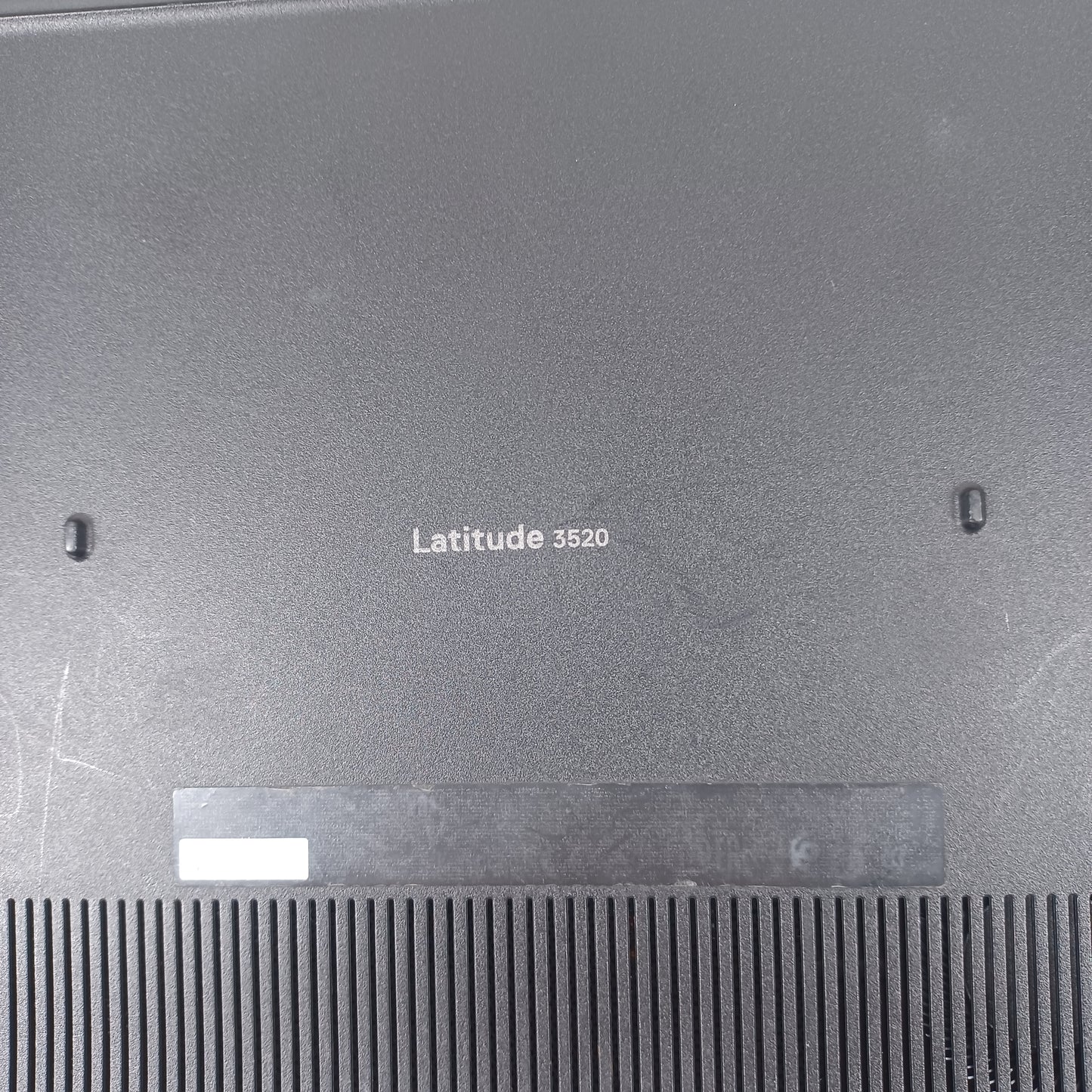 Dell Latitude 3520 15.6" i5-1135g7 4.2GHz 8GB RAM 256GB